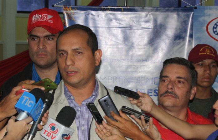 MINISTRO