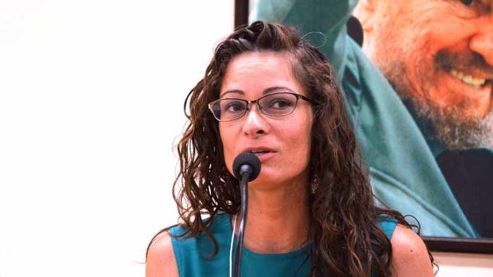 imagen-activa_p Monisha Ríos