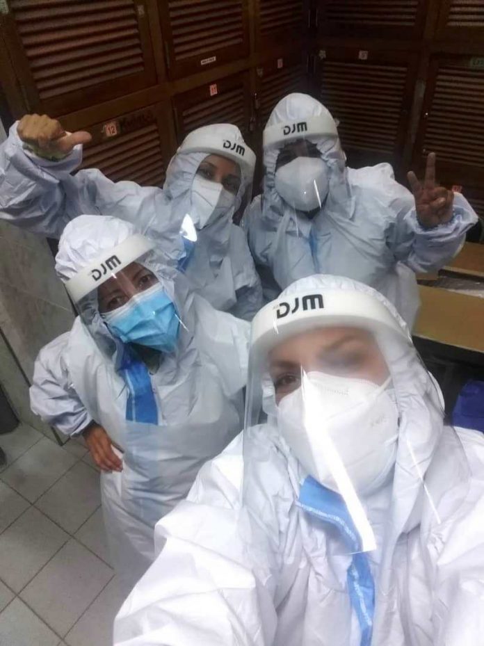 Equipo de 1era línea Covid.-