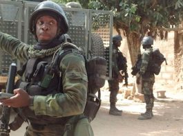 Camerún firma un acuerdo militar con Rusia