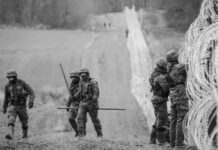 Polonia se rearma hasta los dientes a costa de un endeudamiento masivo