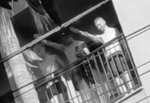 Alemanes hacen saludo nazi y ponen discursos de Hitler a todo volumen desde un hotel en España (VIDEO)