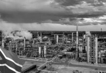 Producción manufacturera de Sudáfrica crece ligeramente