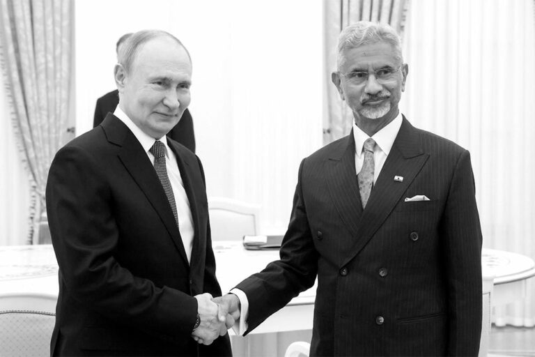Recibió presidente de Rusia a canciller de India