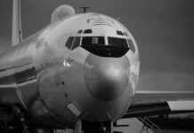 Reportan que EE.UU. despliega su avión del ‘juicio final’ en Groenlandia