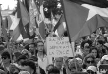 Una multitud marcha en apoyo del pueblo palestino en el Festival de Venecia