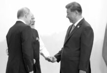 Lavrov explica qué mensaje transmitió el apretón de manos entre Putin, Modi y Xi