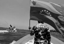 Pescadores venezolanos salen en una marcha marítima por la soberanía y defensa del país