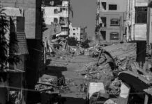 Avance de tanques israelíes por la ciudad de Gaza deja estela de muerte