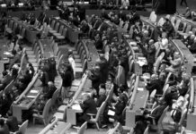 China pide gobernanza ética de la IA y acción contra el cambio climático