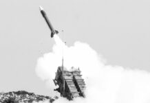 Moscú: Si intentan derribar objetos voladores en el espacio aéreo ruso, «lo lamentarán profundamente»