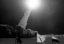 Yemen lanza misil hipersónico con múltiples ojivas contra objetivos israelíes