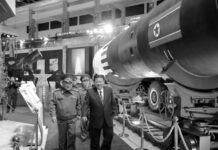 Pionyang exhibe el «desarrollo asombroso de la revolución» armamentista nacional