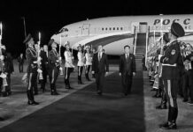 Medvédev en Pionyang: «Los amigos permanecen unidos. Los enemigos tiemblan»