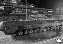 Pionyang exhibe su arma nuclear «más poderosa»