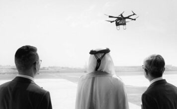 Vehículo volador chino hace historia con su primer trayecto oficial