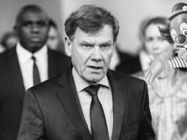 Ministro de Exteriores alemán 🤡  cancela viaje a China tras confirmarle solo una reunión