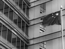 La reacción de China al siniestro de un caza y un helicóptero de EE.UU. a sus puertas