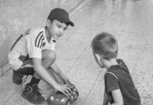 Juguetes por sonrisa, un «trueque» conmovedor