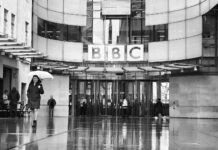 Zajárova sobre escándalo de la BBC: «Noticias falsas a escala industrial»