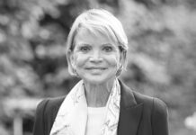 Una actriz alemana busca sus raíces judías y descubre que su padre había servido en las SS