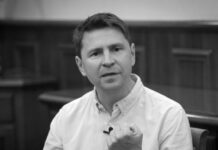 Asesor de Zelenski: «La corrupción es una parte inseparable de la economía moderna»