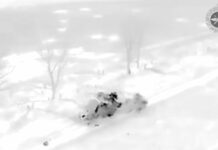 Rusia rastrea y aniquila a los nazis de la OTAN (Vídeo)