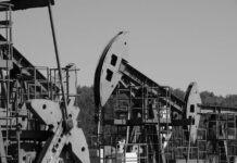 Venezuela aprueba extensión para la operación conjunta con Rusia de dos campos petroleros