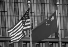 China y EE.UU. dialogan sobre seguridad mientras el Pentágono intensifica amenazas al Caribe