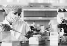 Estados Unidos no es capaz de elaborar fármacos sin la ayuda de China