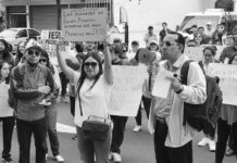 Ciudadanos en Ecuador reclaman atención de salud del seguro social