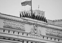 Destacamento naval ruso entró en el mar Roj