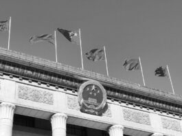 China acusa a Japón de difundir «información falsa» tras incidente con cazas chinos