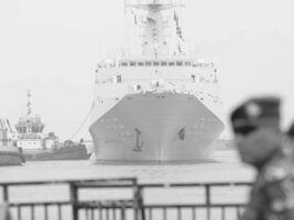 China indica la «primera línea roja» que no debe cruzarse en las relaciones con EE.UU.