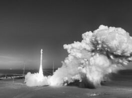 China lanza cohete con 6 satélites nacionales y 3 de Emiratos Árabes Unidos, Egipto y Nepal