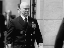 Así se decidió asesinar a los dos supervivientes del primer ataque de EE.UU. en el Caribe