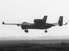 China ensaya el mayor vehículo aéreo del mundo capaz de desplegar un enjambre de drones suicidas