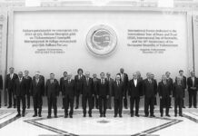 Líderes mundiales se hacen foto conjunta en un gran foro en Turkmenistán