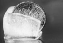 Zajárova comenta la decisión de la UE de congelar indefinidamente los activos rusos