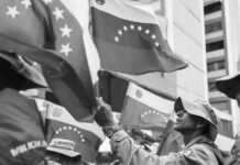 Miles de venezolanos salen a las calles en todo el país en rechazo al robo de crudo por parte de EE.UU.