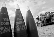 Despiden a jefa de Oxfam por criticar ayuda militar a Ucrania e Israel