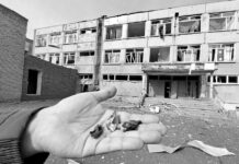 Zajárova: «El régimen de Kiev está en guerra contra los niños»