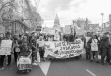 Jubilados argentinos no dan tregua, volvieron a marchar