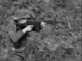 «Vamos a morir con las botas puestas»: La valiente defensa de los soldados venezolanos a la agresión de EE.UU.