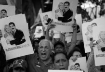 Venezolanos se movilizan en el barrio de Maduro para exigir su liberación