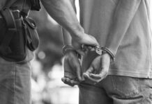 En Irán detuvieron a dos agentes del Mossad que promovían protestas