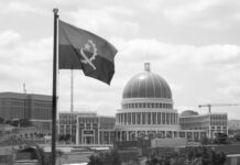 Angola cuenta con una línea de ensamblaje de equipos navales