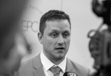 El primer ministro de Groenlandia pide a su pueblo prepararse para una posible invasión de EE.UU.