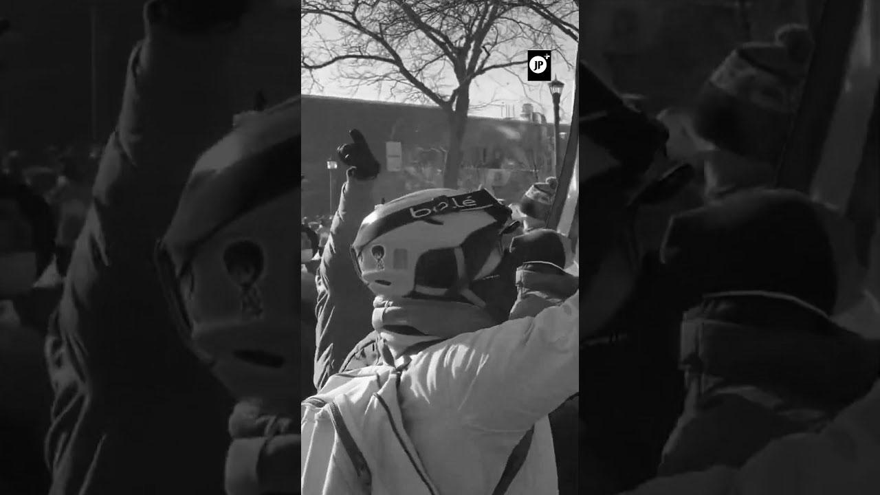 Blindados se despliegan contra protesta anti-ICE