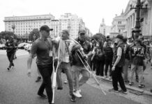 El régimen de Milei vuelve a reprimir a jubilados en el Congreso